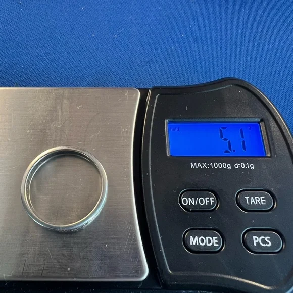 COPY - Men’s size 11.5 18kt white gold ring - Picture 3 of 4